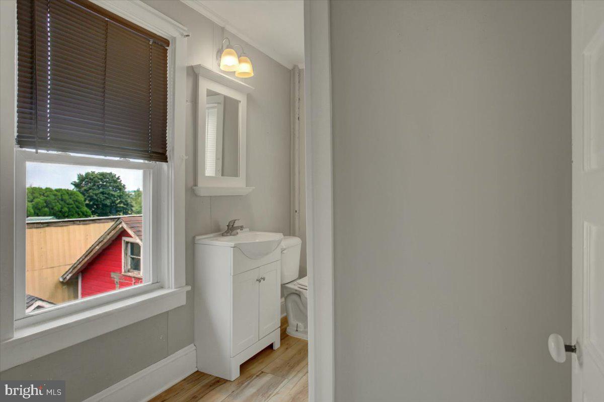 6448 Orrstown Rd Property Photo 23