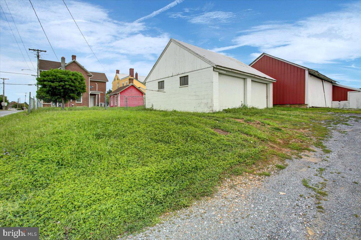 6448 Orrstown Rd Property Photo 28