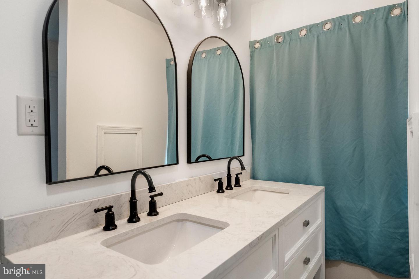 1461 Finch Drive Property Photo 28