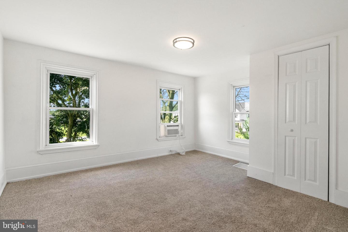 1461 Finch Drive Property Photo 29