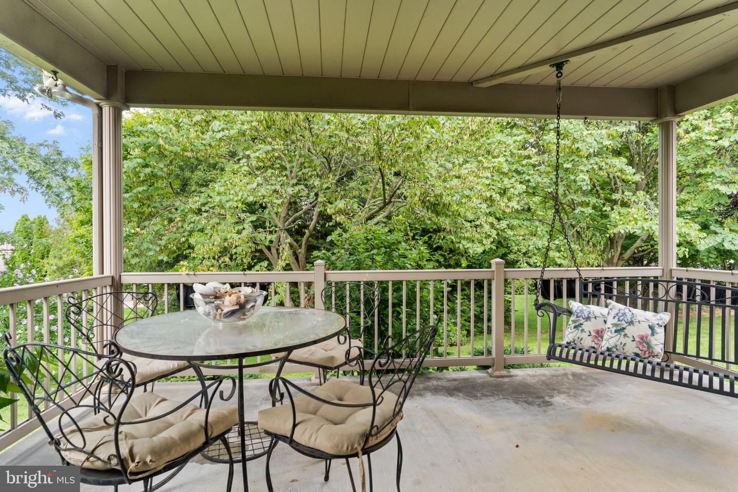 317 WOODVALE DR Property Photo 1