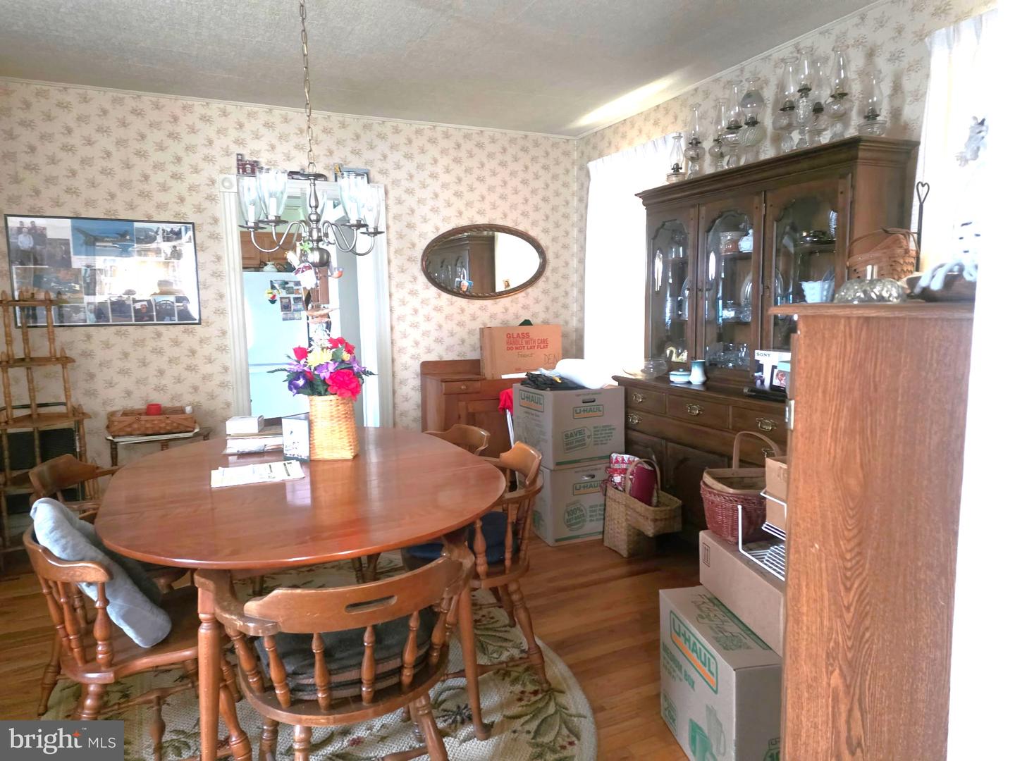 28 S Grant St Property Photo 9
