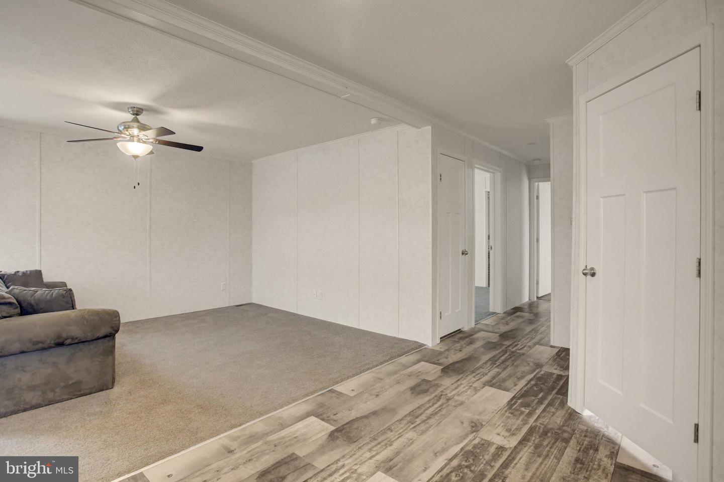 500 Municipal Dr Property Photo 12