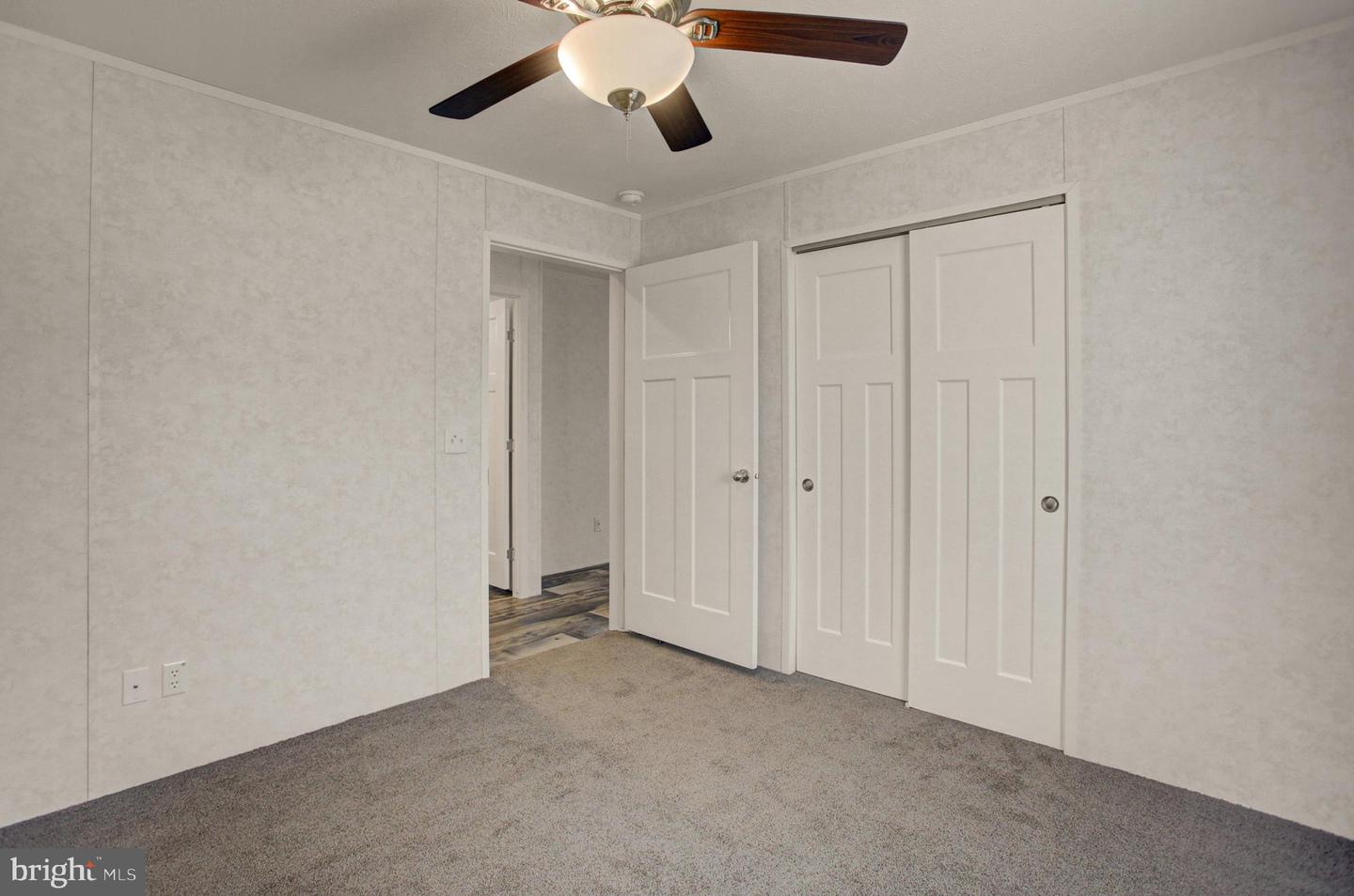 500 Municipal Dr Property Photo 20