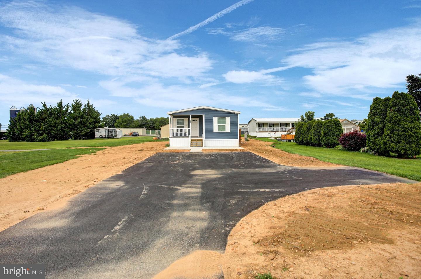 500 Municipal Dr Property Photo 26