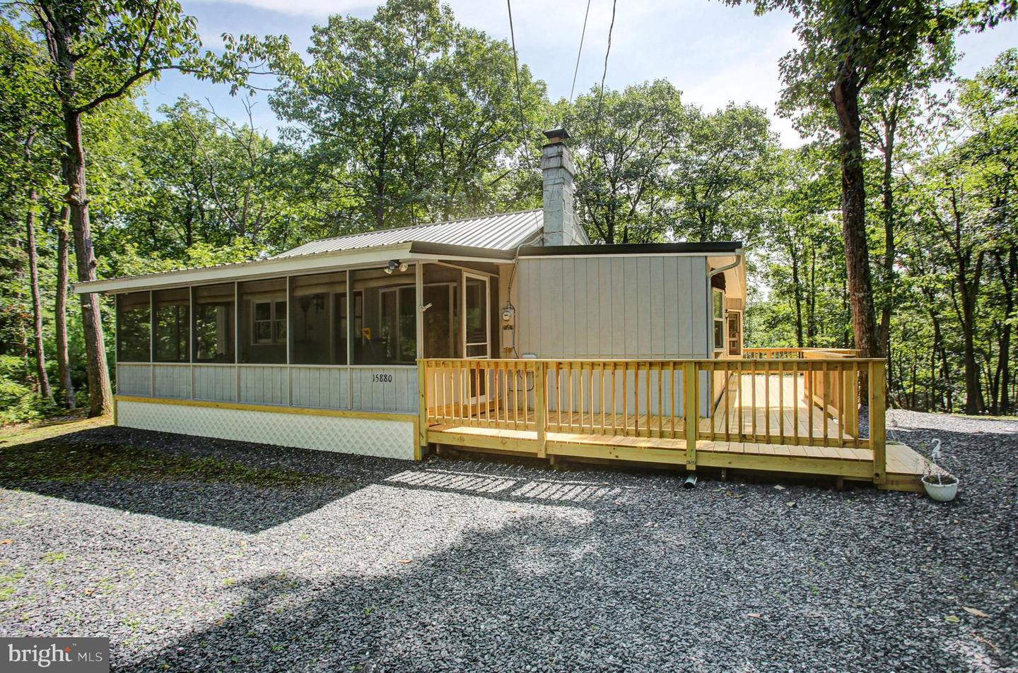 15880 Myers Drive Property Photo 3