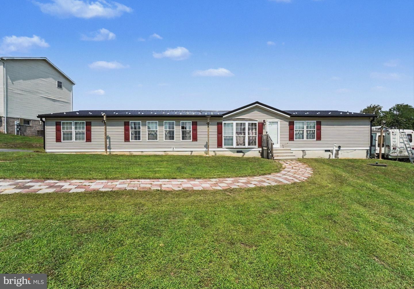 5957 Hager Road Property Photo 1
