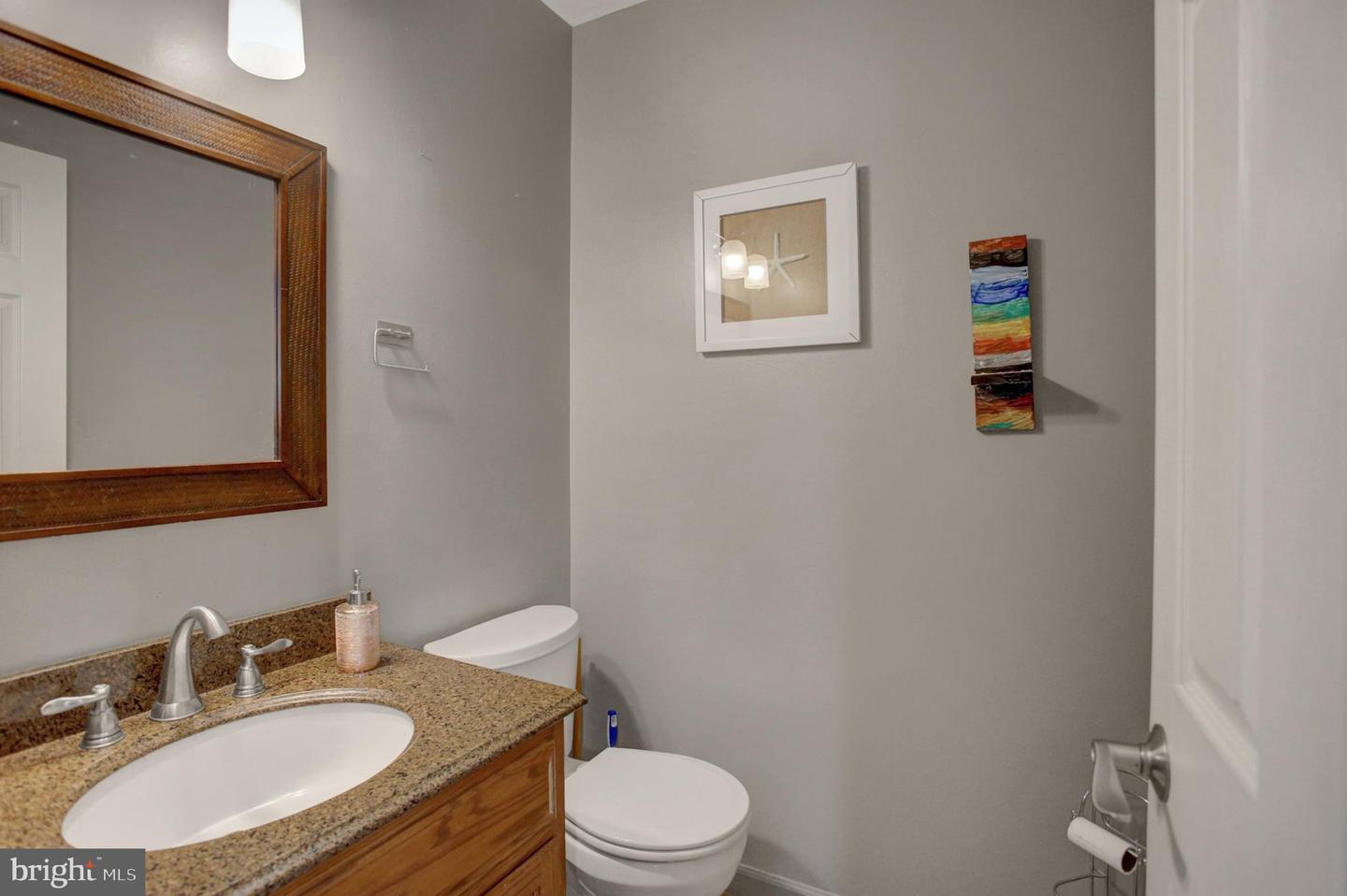 631 Eric Drive Property Photo 15