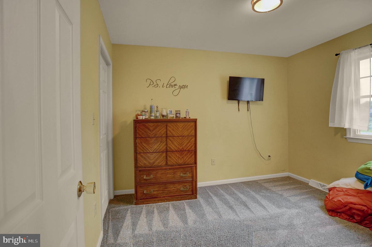 631 Eric Drive Property Photo 27
