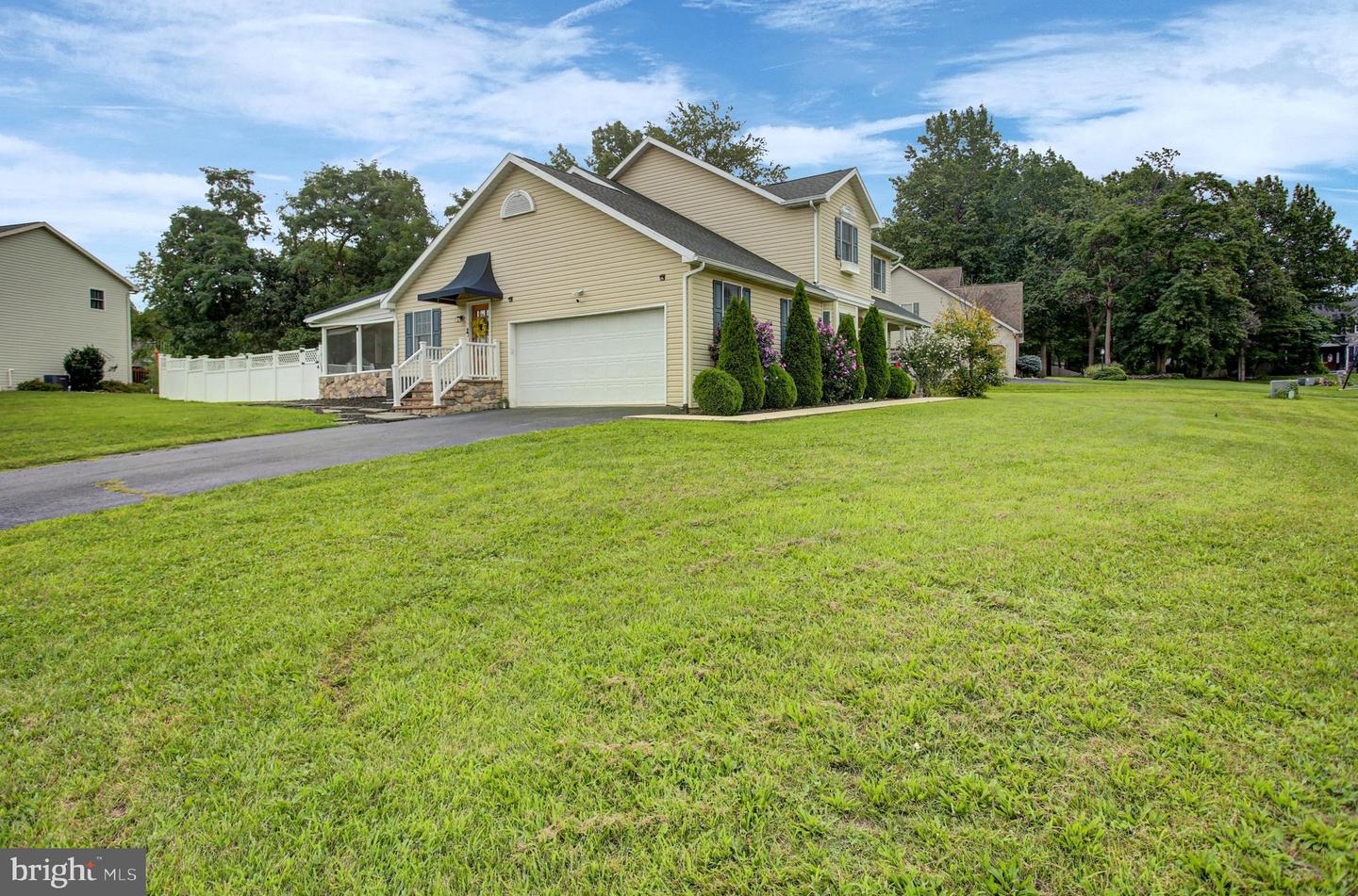 631 Eric Drive Property Photo 44