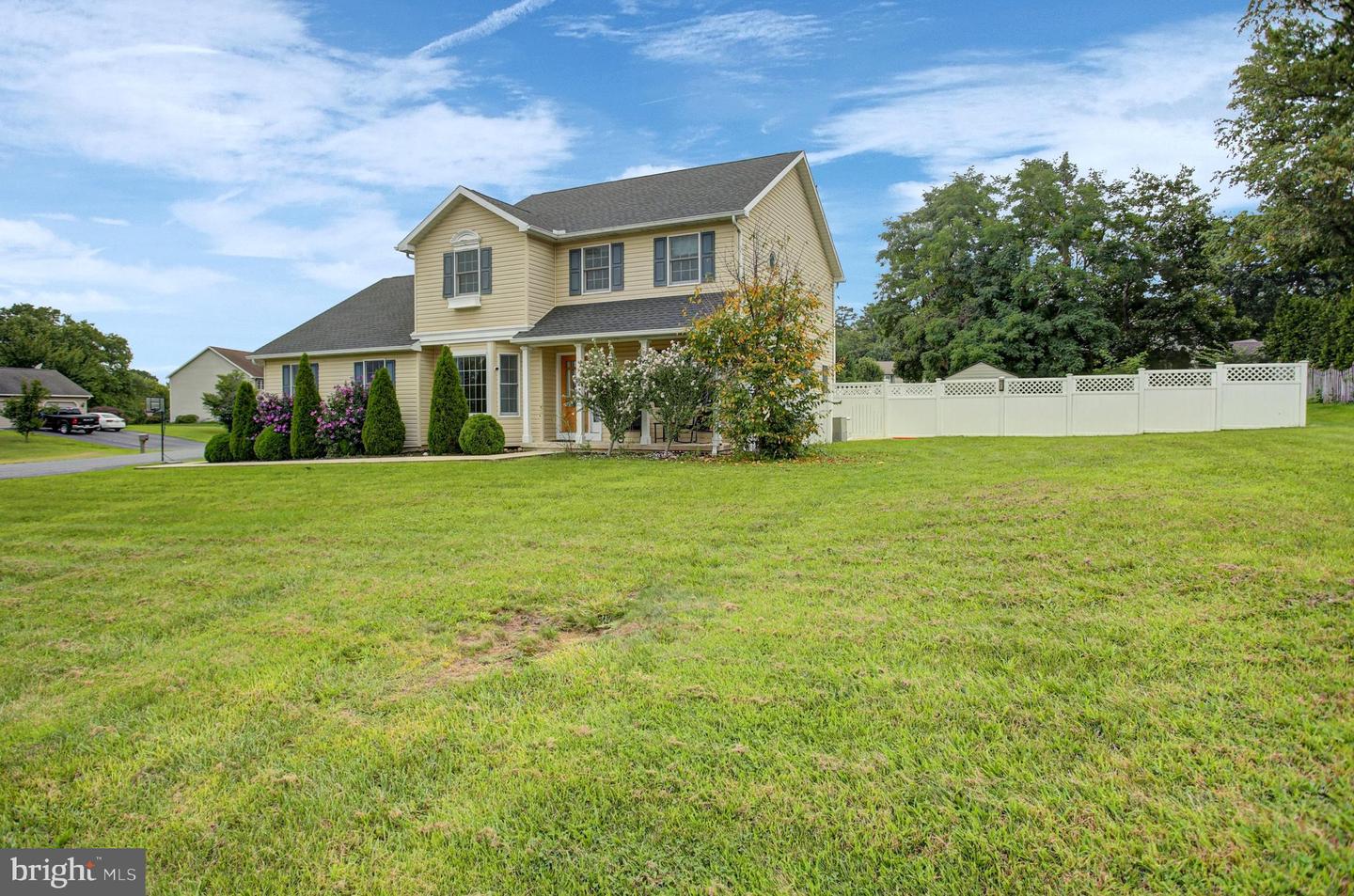 631 Eric Drive Property Photo 45