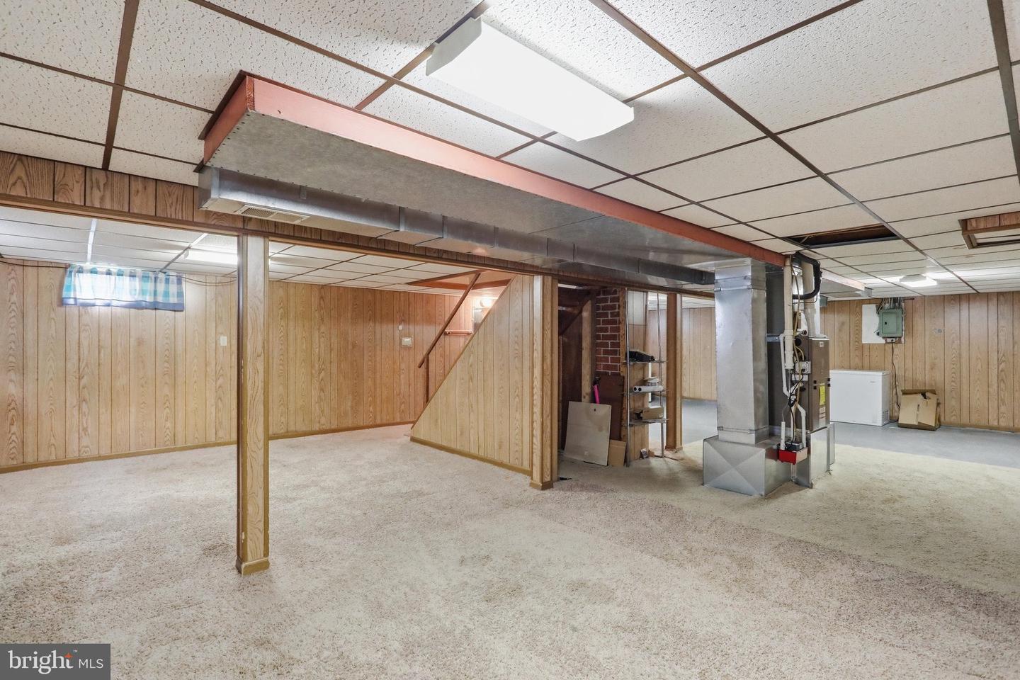 431 W. Sixth St. Property Photo 23