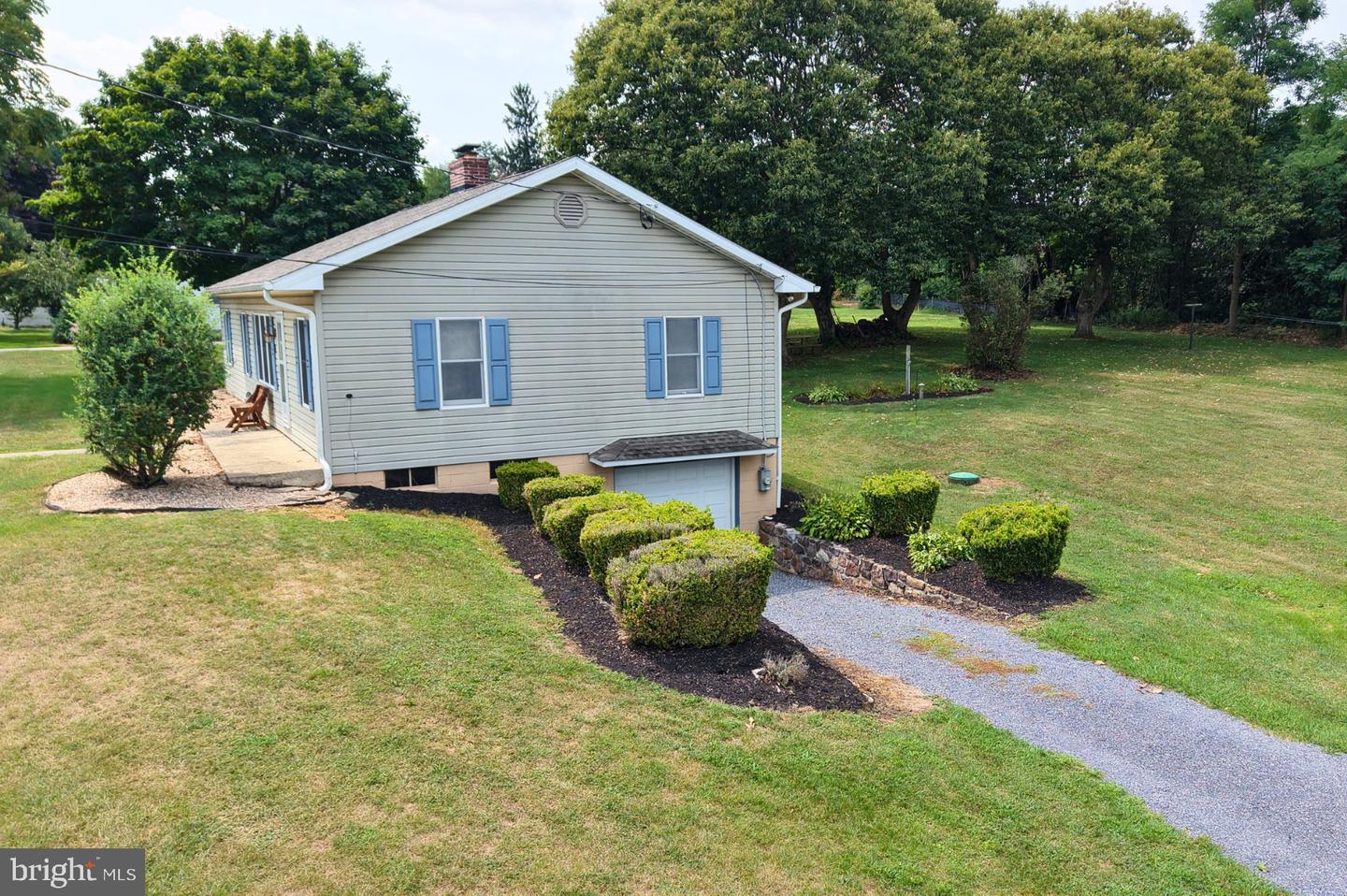 5881 Fort Loudon Road Property Photo 3