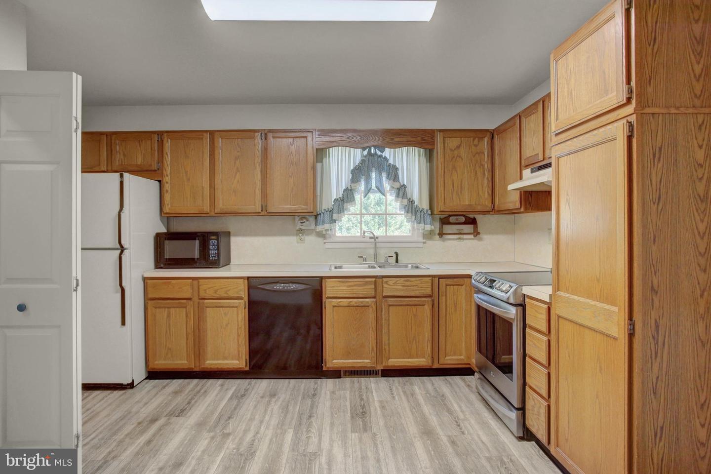 8895 Mentzer Gap Rd Property Photo 39