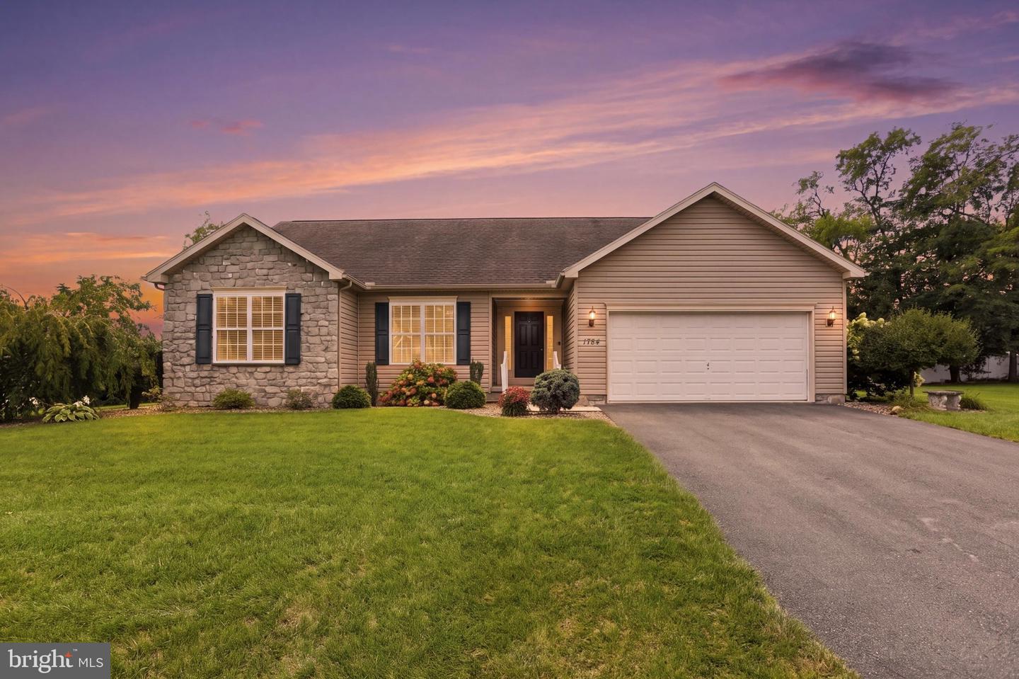 1784 FALCON LANE