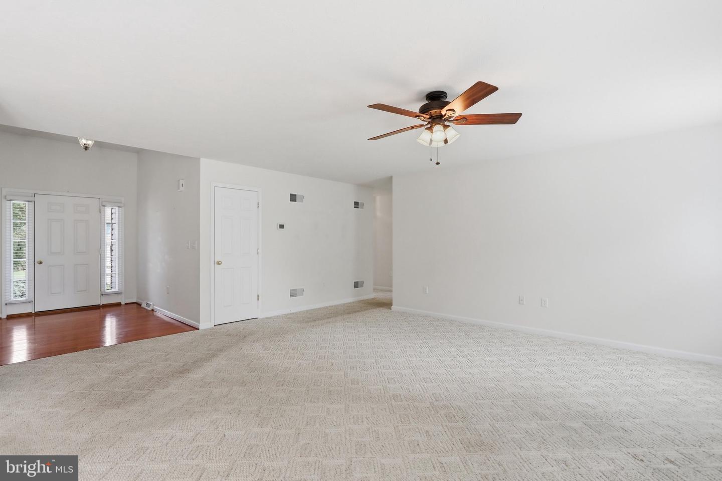 1784 Falcon Lane Property Photo 9