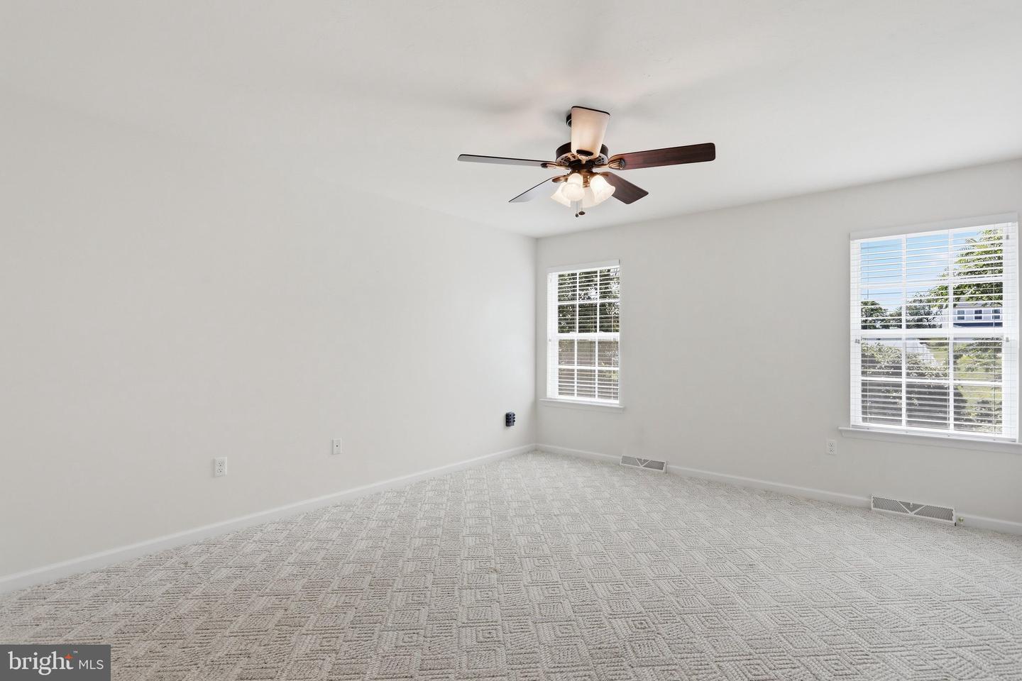 1784 Falcon Lane Property Photo 23