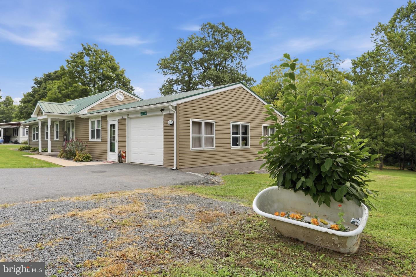 3534 Mountain Road Property Photo 3
