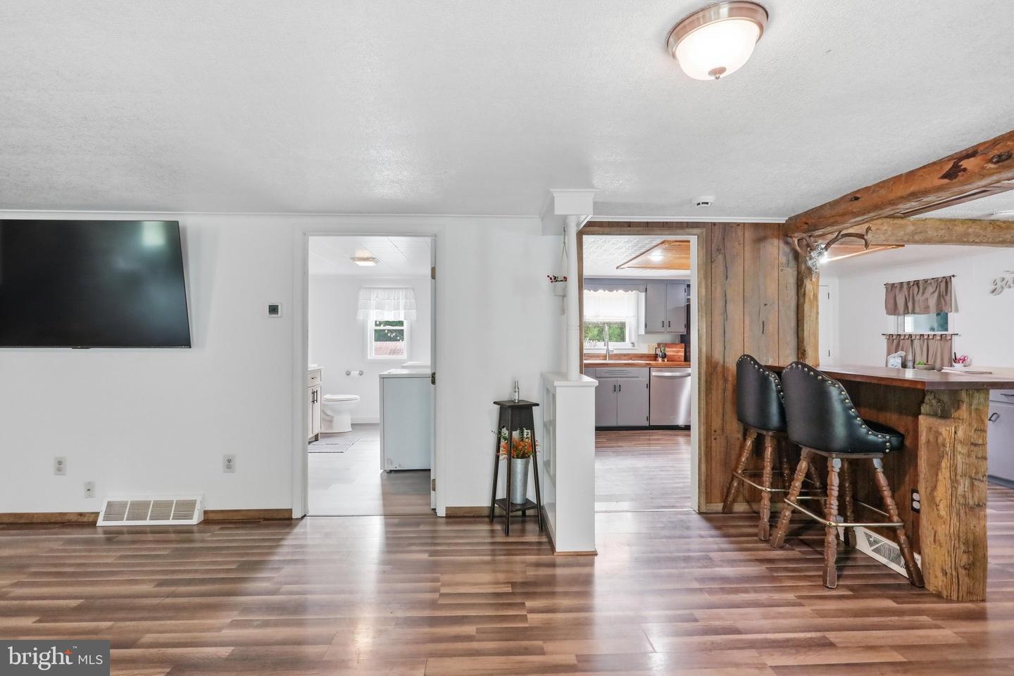 3534 Mountain Road Property Photo 5