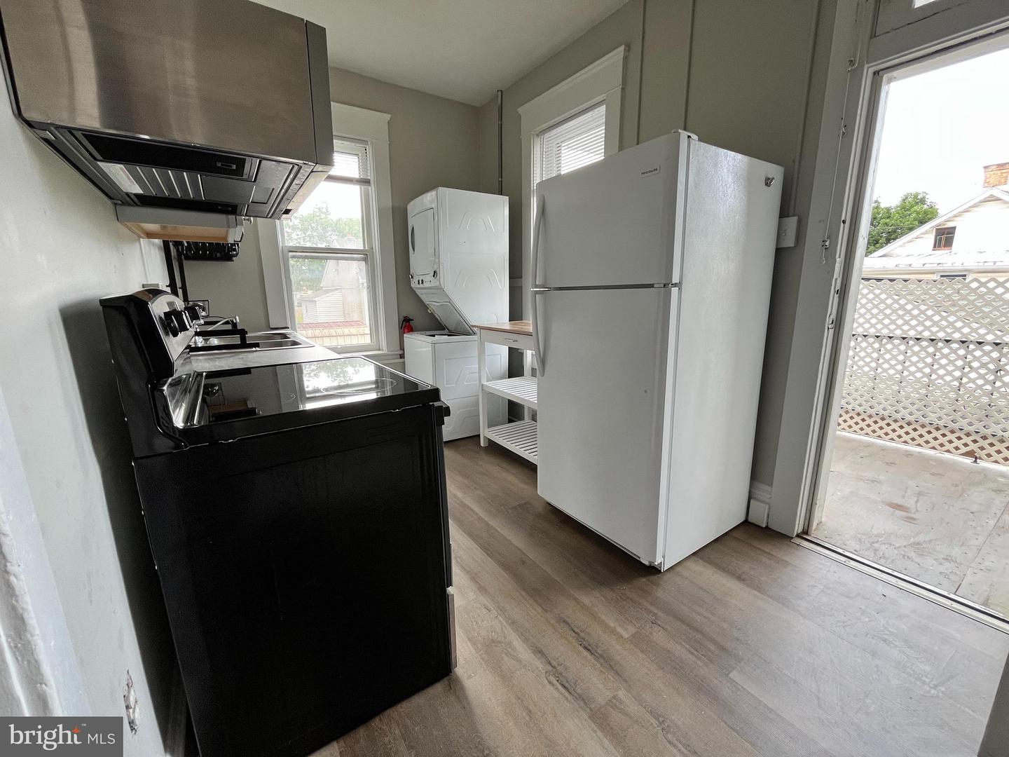 315 S Second St #unit 2 Property Photo 7