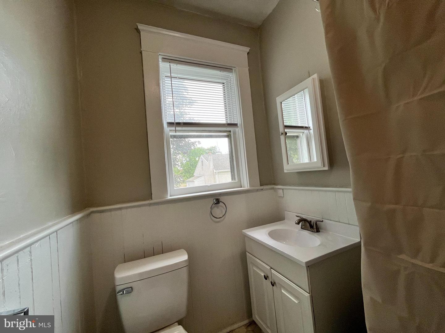 315 S Second St #unit 2 Property Photo 11
