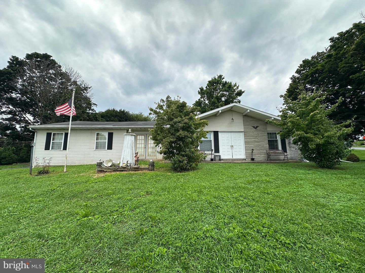 11539 WESTMINSTER DRIVE Property Photo 1