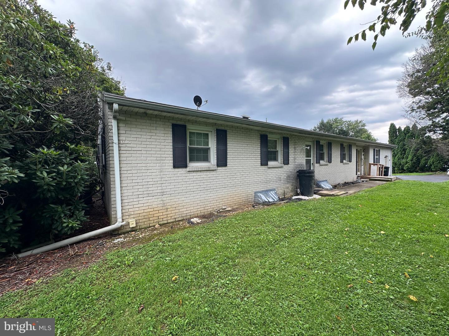 11539 Westminster Drive Property Photo 7