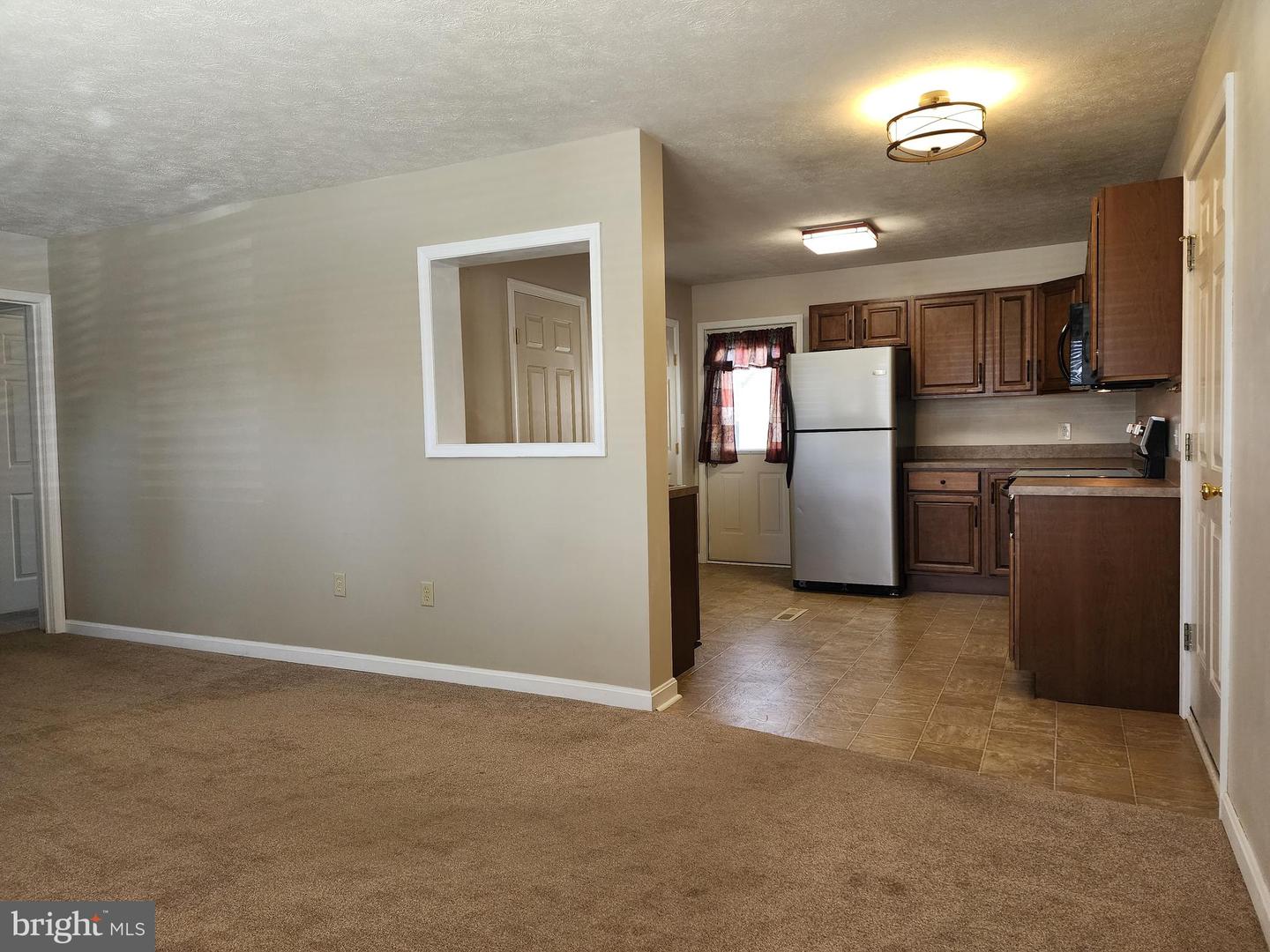 739 Stouffer Avenue Property Photo 5