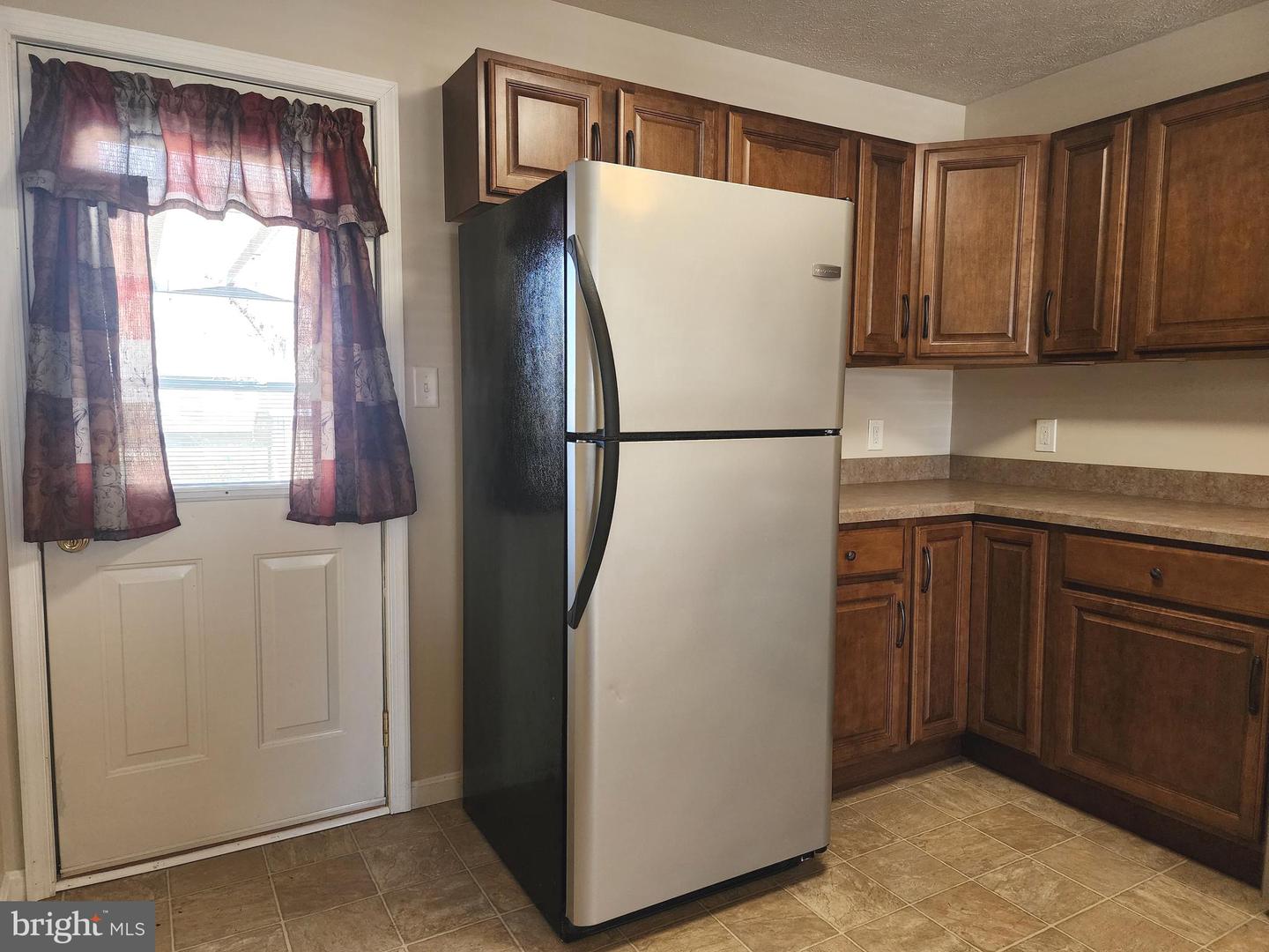 739 Stouffer Avenue Property Photo 10