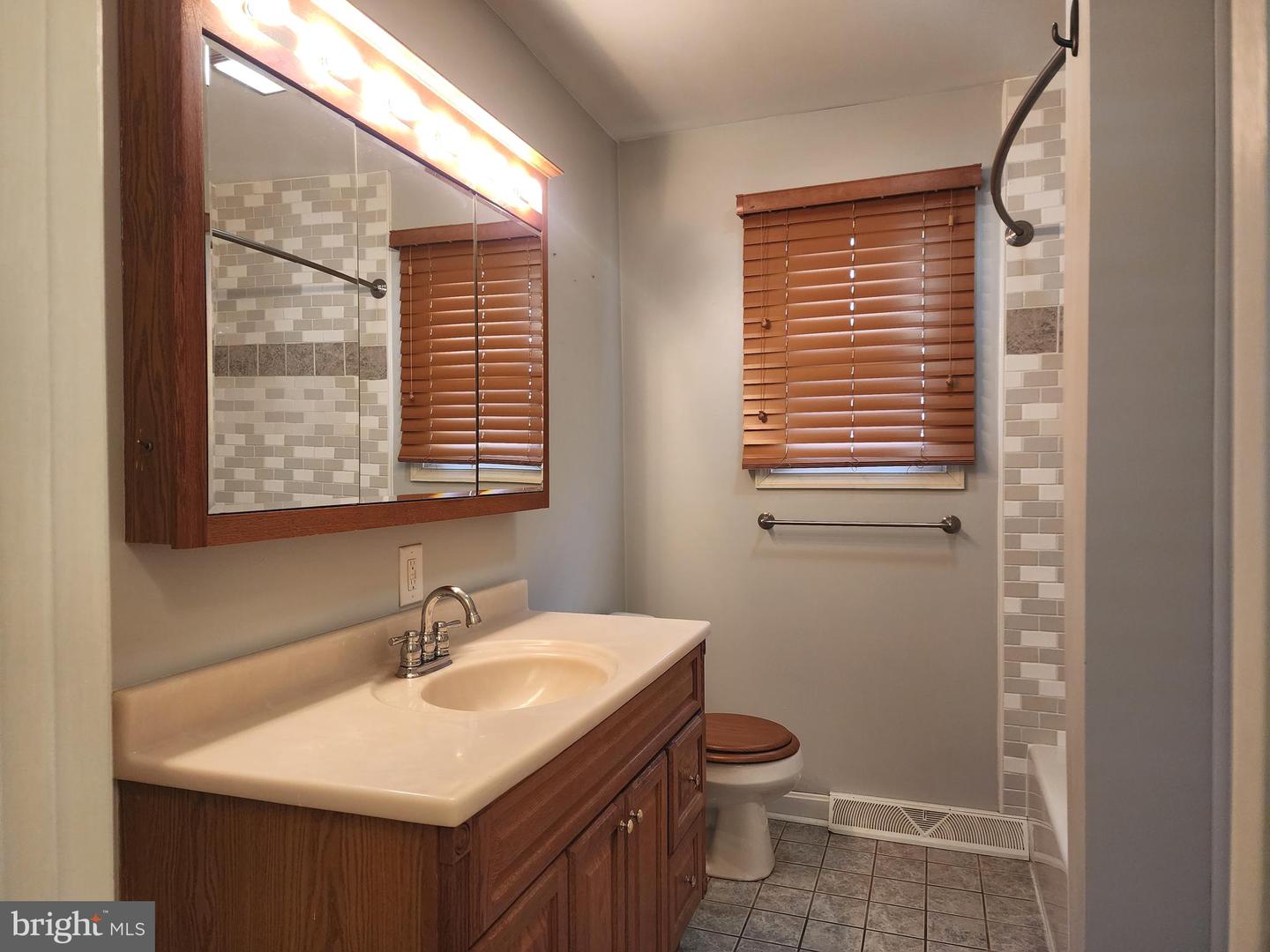 739 Stouffer Avenue Property Photo 21