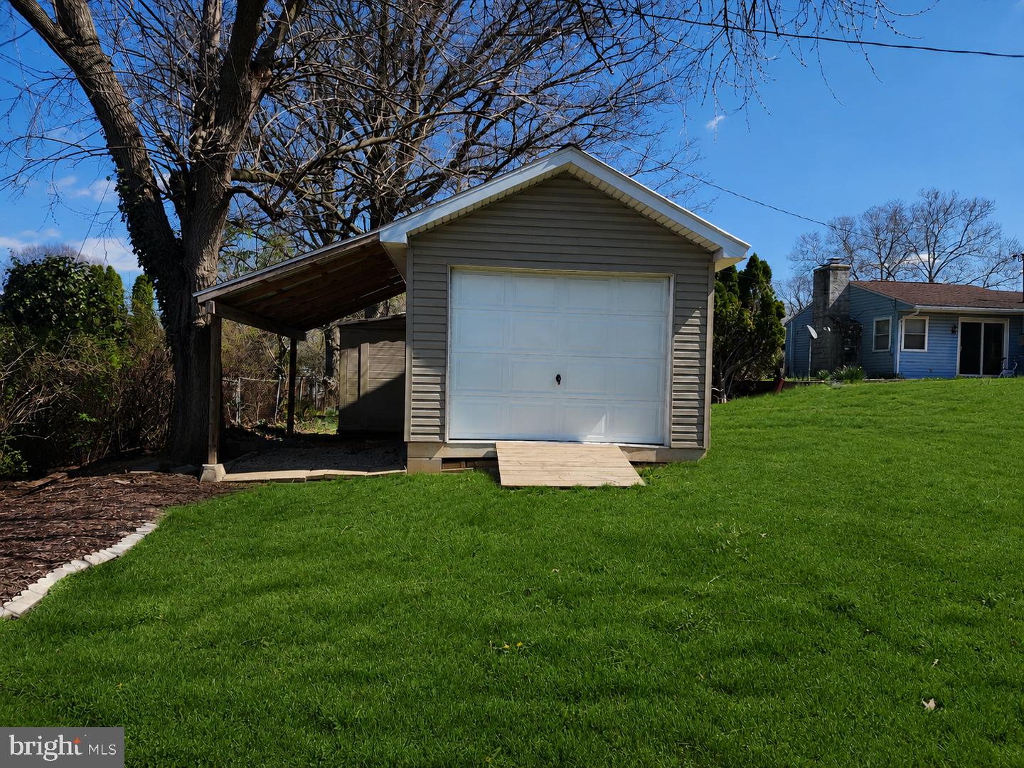 739 Stouffer Avenue Property Photo 40