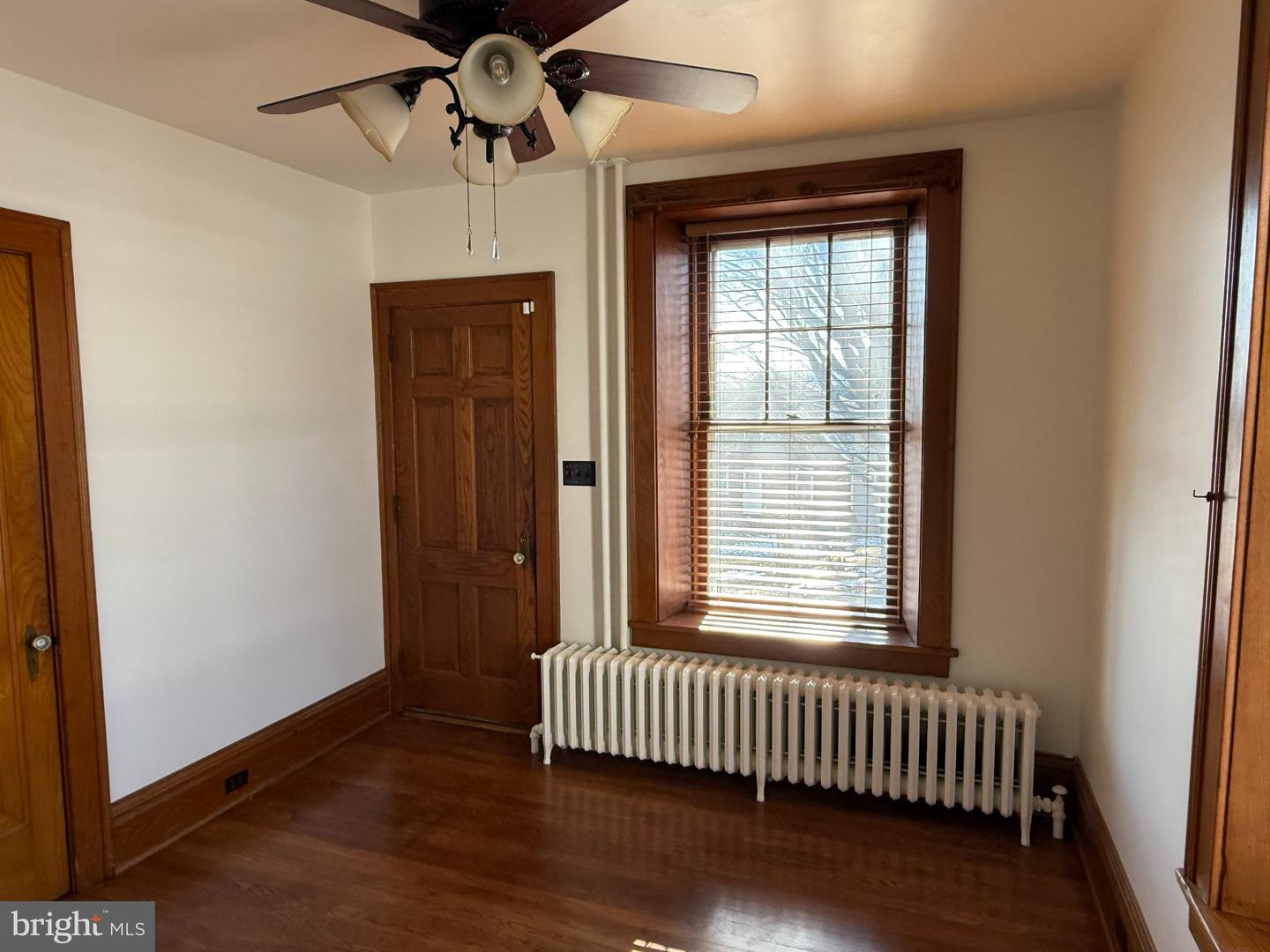 135 Loudon Rd Property Photo 24