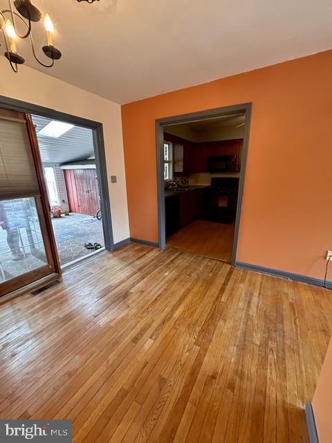 1007 Byers Ave Property Photo 10