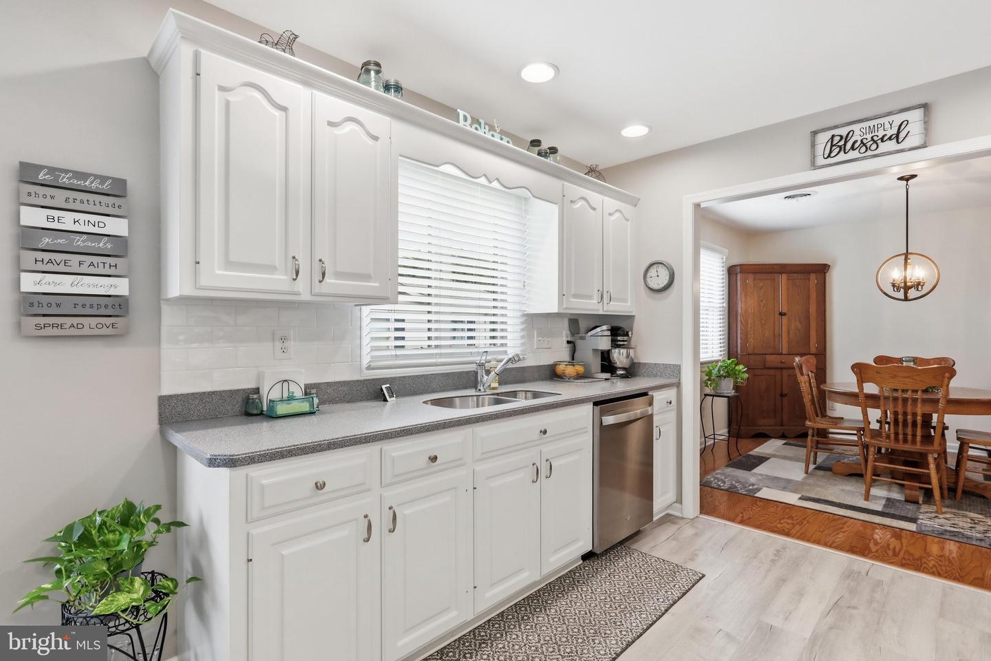 305 Sunbrook Drive Property Photo 16