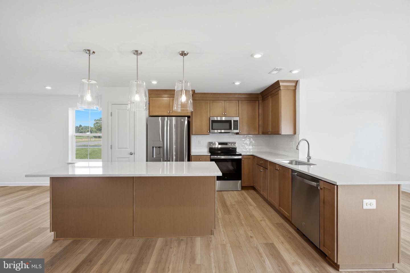 2376 WIND RIVER DR