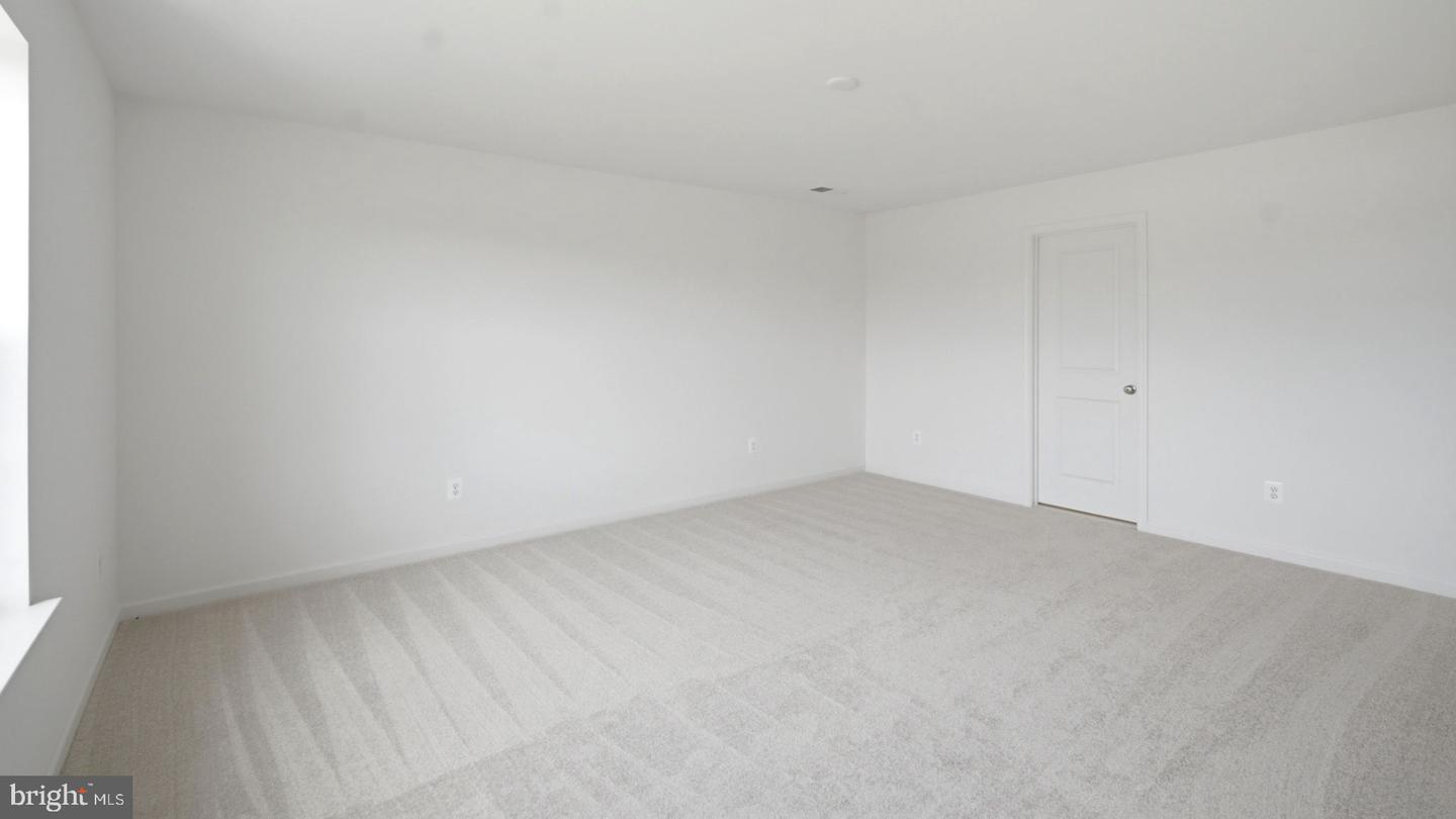 2376 Wind River Dr Property Photo 4
