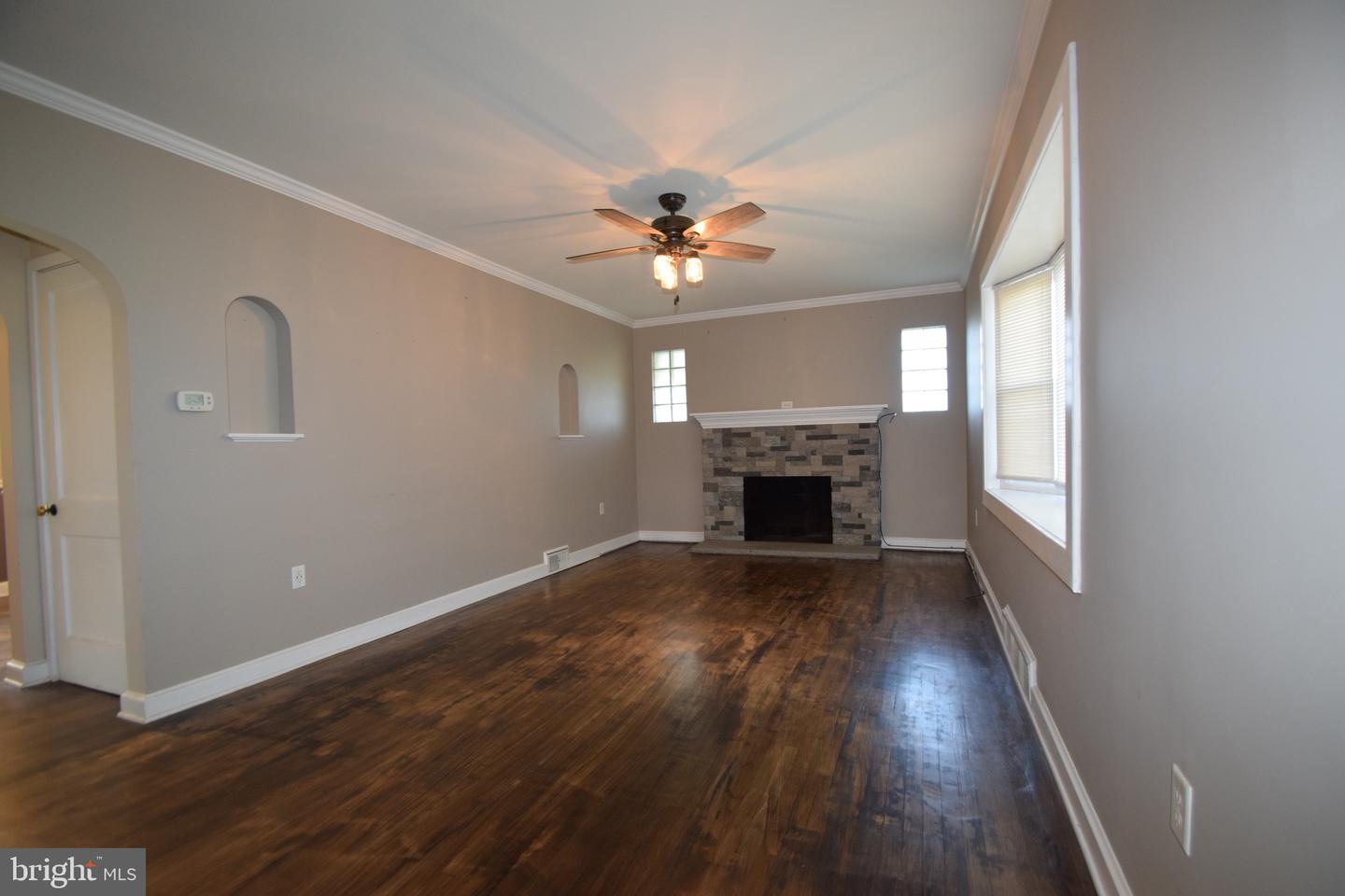 2090 Warm Spring Rd Property Photo 8