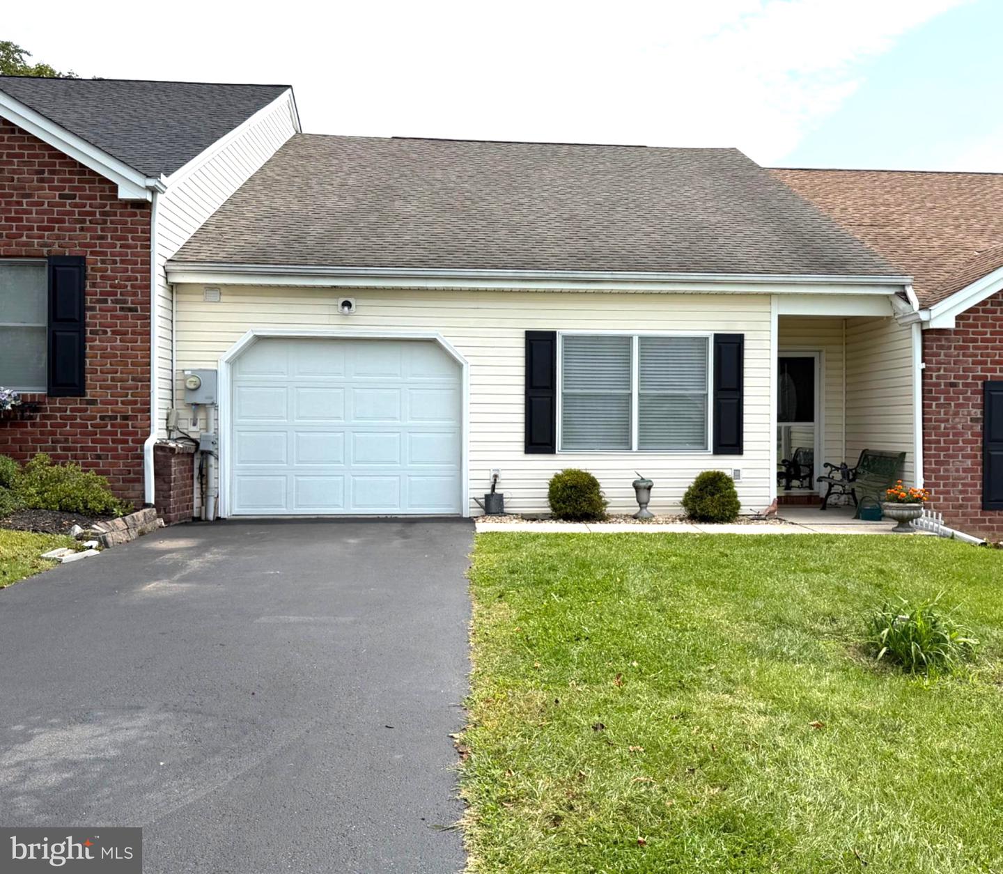 2556 Echo Springs Rd Property Photo 1