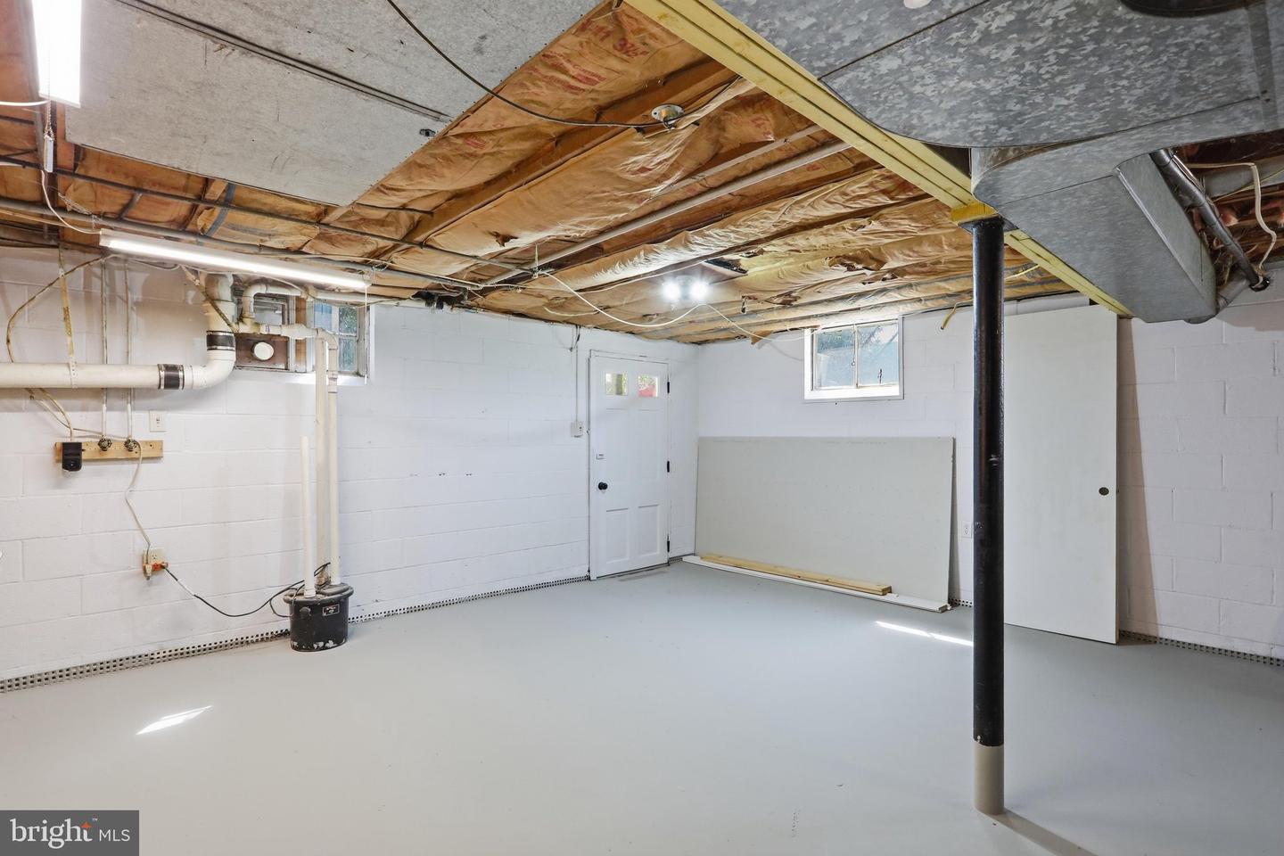 216 High St Property Photo 17