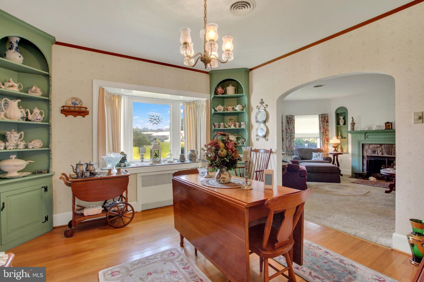 15055 Buchanan Trl E Property Photo 12