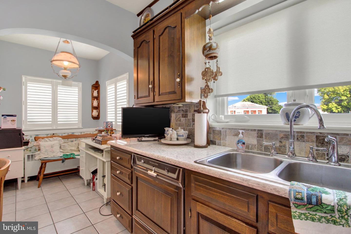 15055 Buchanan Trl E Property Photo 18