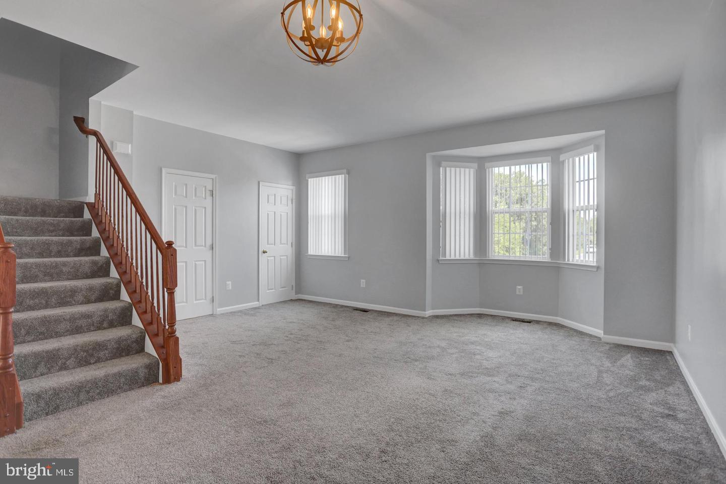 64 Milestone Ct Property Photo 16