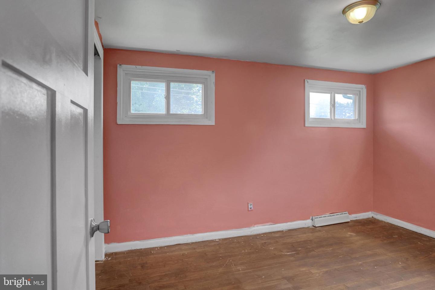 407 N Morris St Property Photo 29