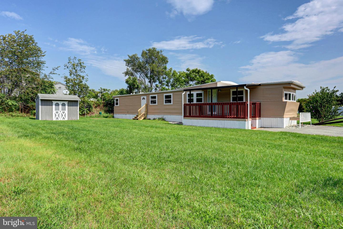 6069 Nugget Way Property Photo 2