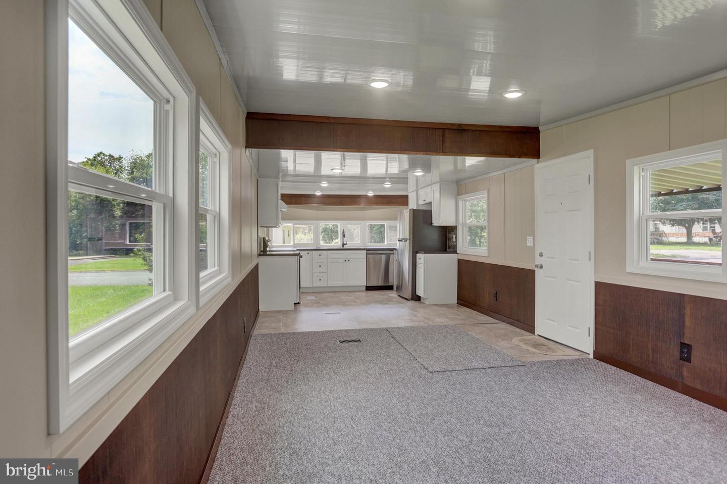 6069 Nugget Way Property Photo 10