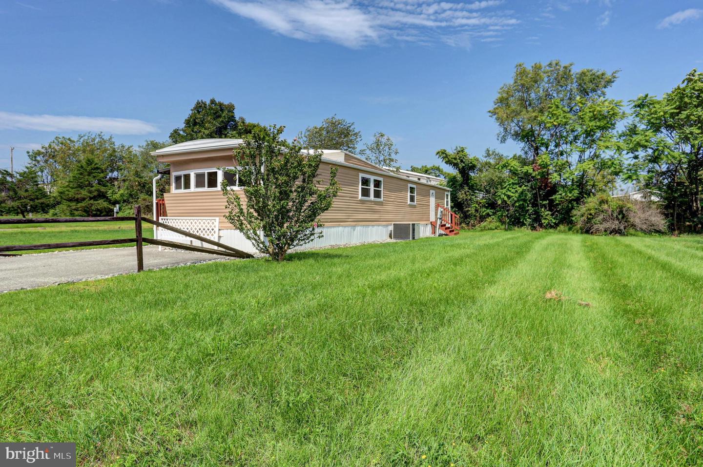 6069 Nugget Way Property Photo 18