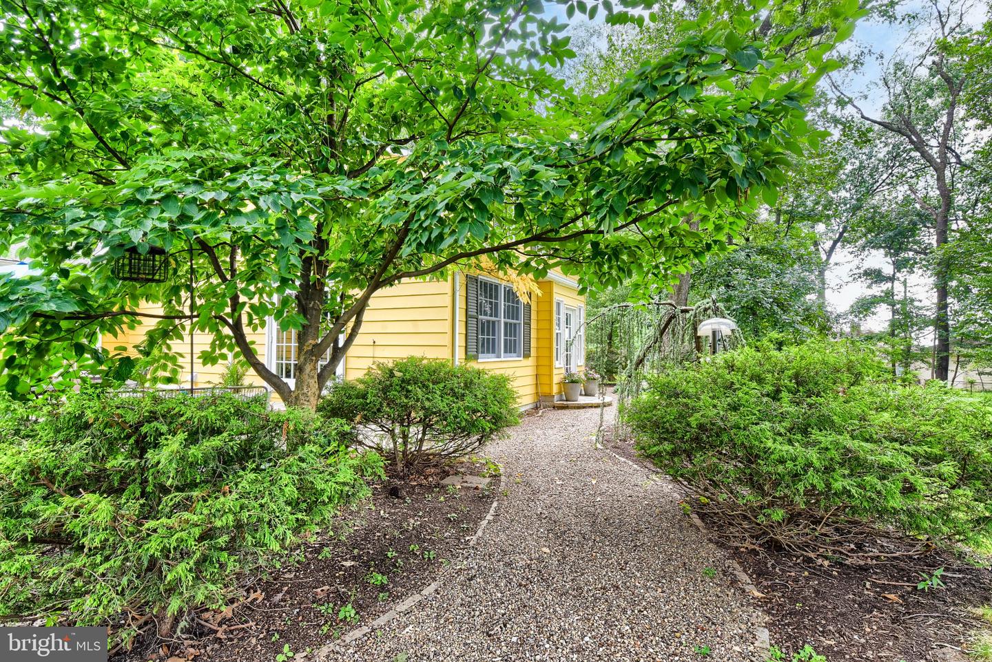 9554 Forest Ridge Rd Property Photo 3