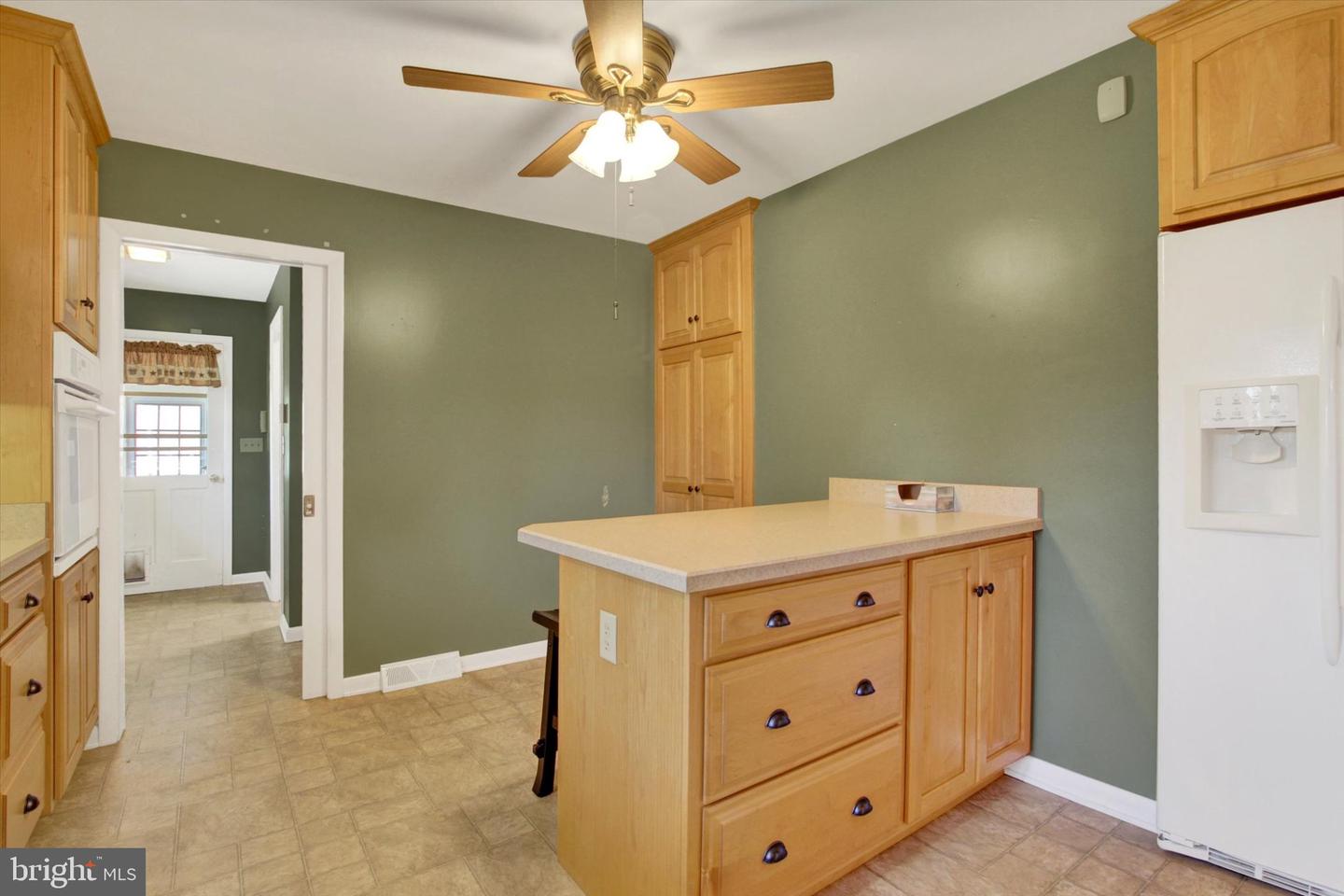 9130 Meadowbrook Dr Property Photo 12