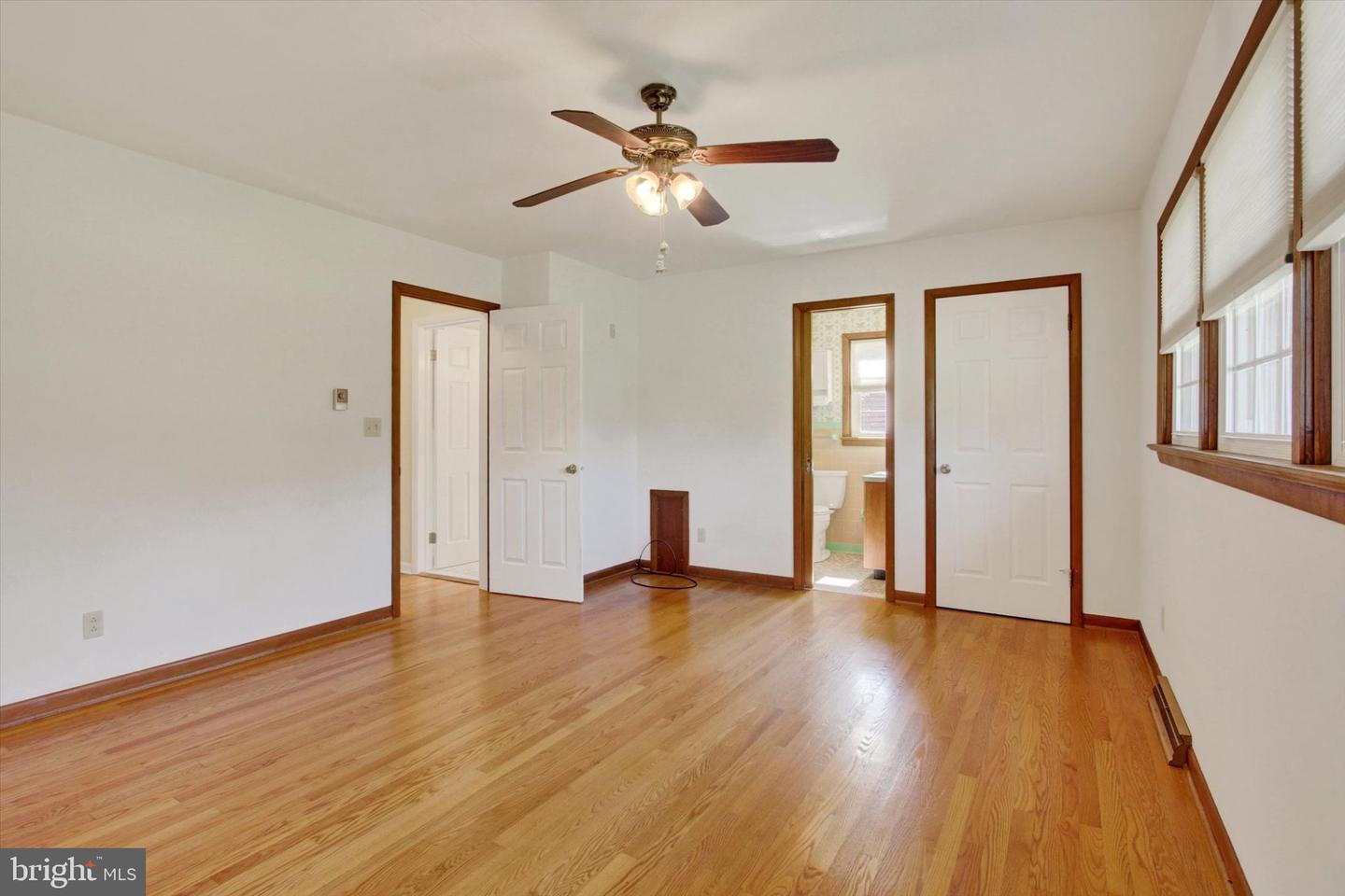 9130 Meadowbrook Dr Property Photo 19