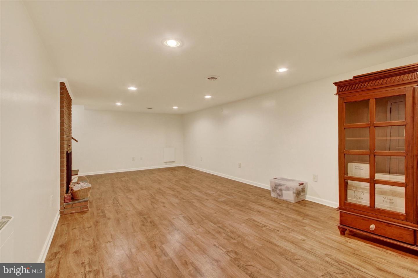 9130 Meadowbrook Dr Property Photo 25